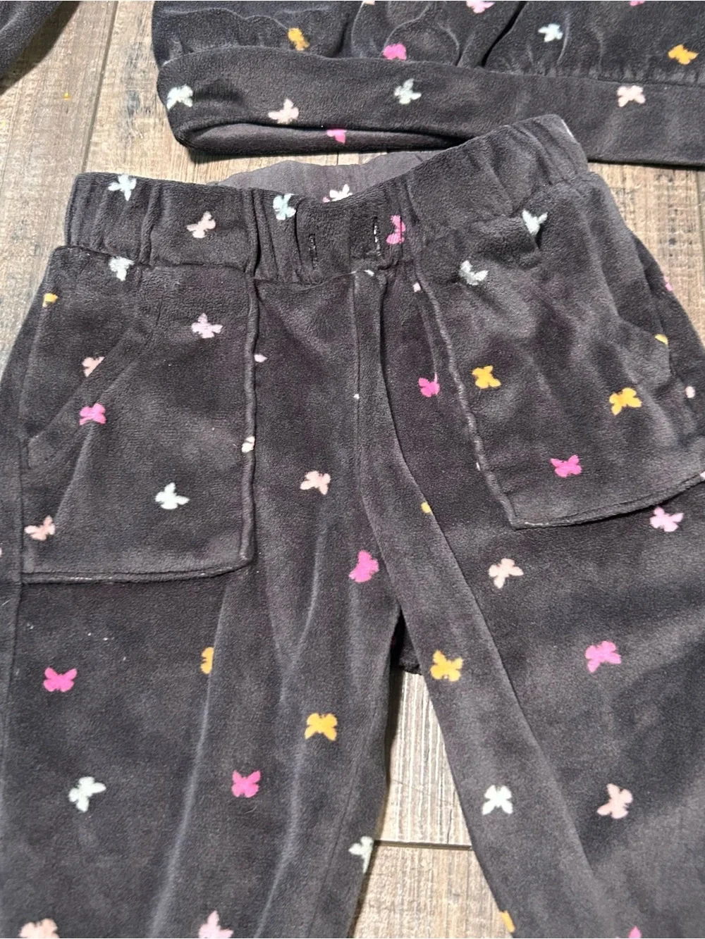 Twin Girls Cat & Jack‎ Toddler Girls' 2pc Velour Butterfly Set size 2T